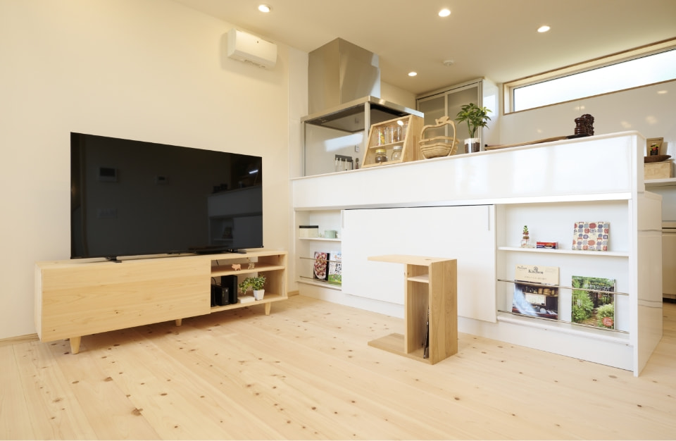 モデルハウスの見どころ 床は桧の無垢板(国産材)